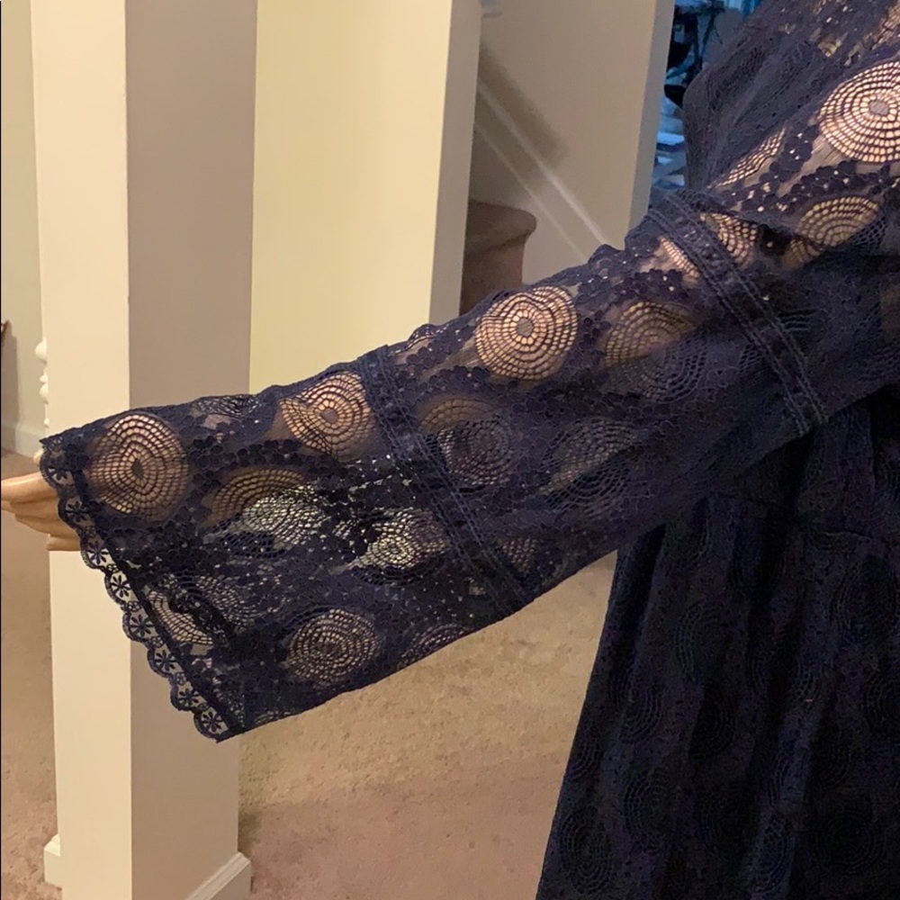 Beautiful Lace Overlay Dress - Picture 4 of 8